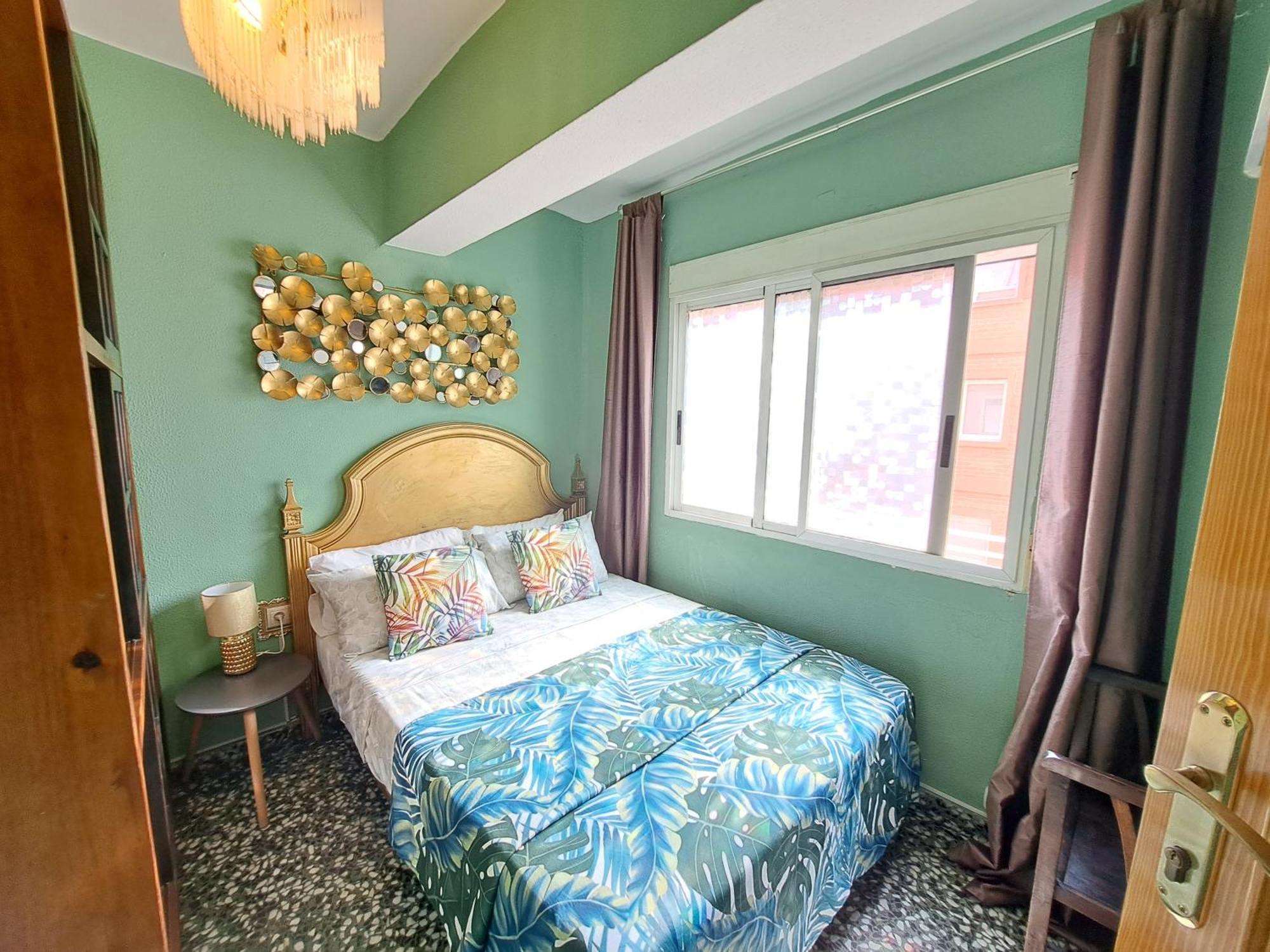 Full Equipped And Comfortable Apartment With Wifi Valensiya Dış mekan fotoğraf